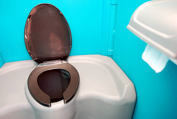 Best Porta potty rental near me  in Wildwood, FL